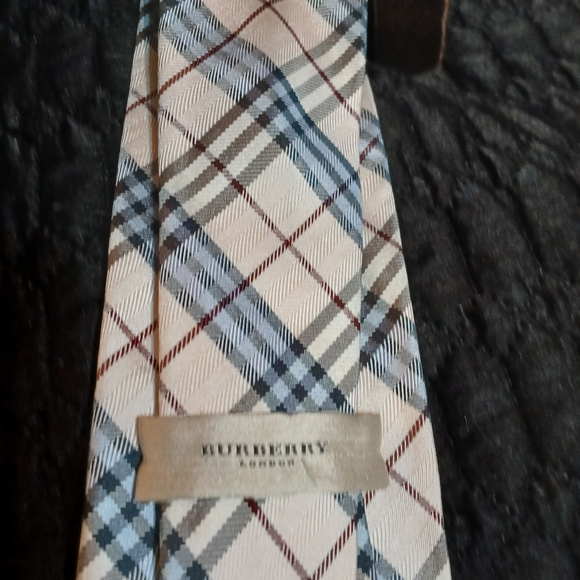 Burberry Plaid Tie - Blue and Red - Picture 4 of 7